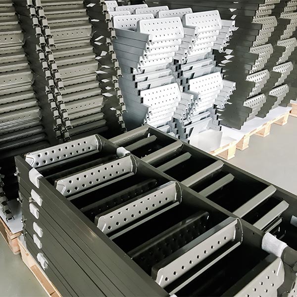 plastifikacija_metalnih elemenata